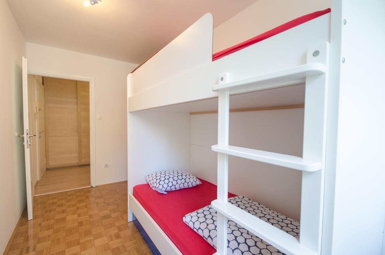 Apartment Near The Train Station 卢布尔雅那 外观 照片