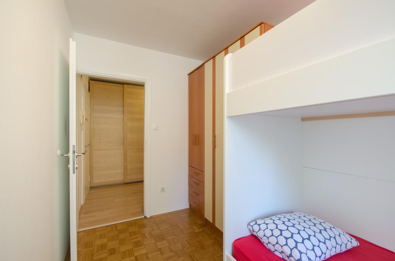 Apartment Near The Train Station 卢布尔雅那 外观 照片