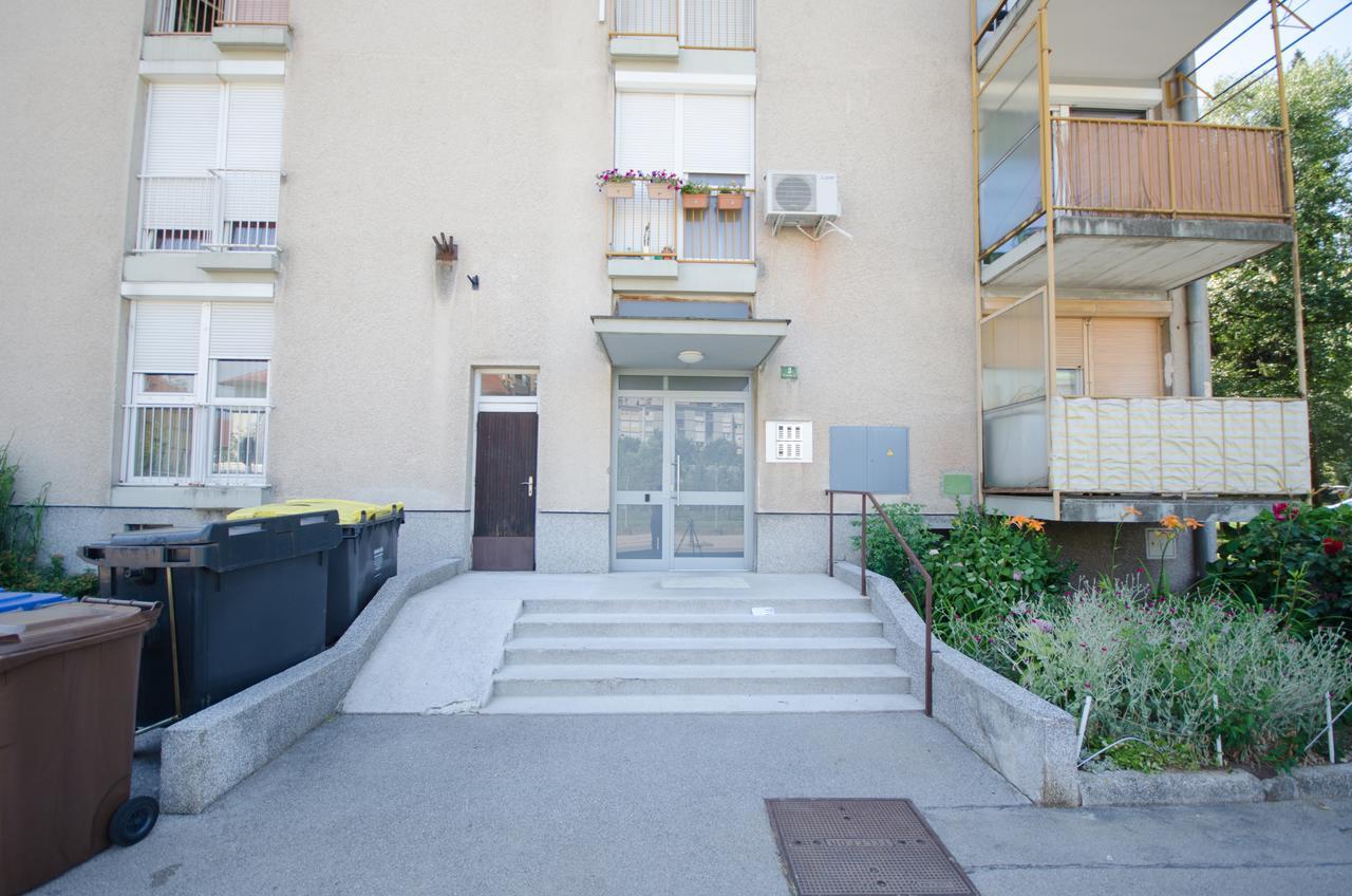 Apartment Near The Train Station 卢布尔雅那 外观 照片